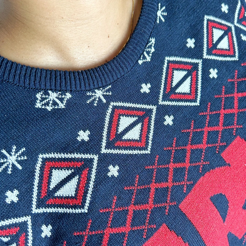 Sweater navideño unisex Héroes & Navidad🎄✨